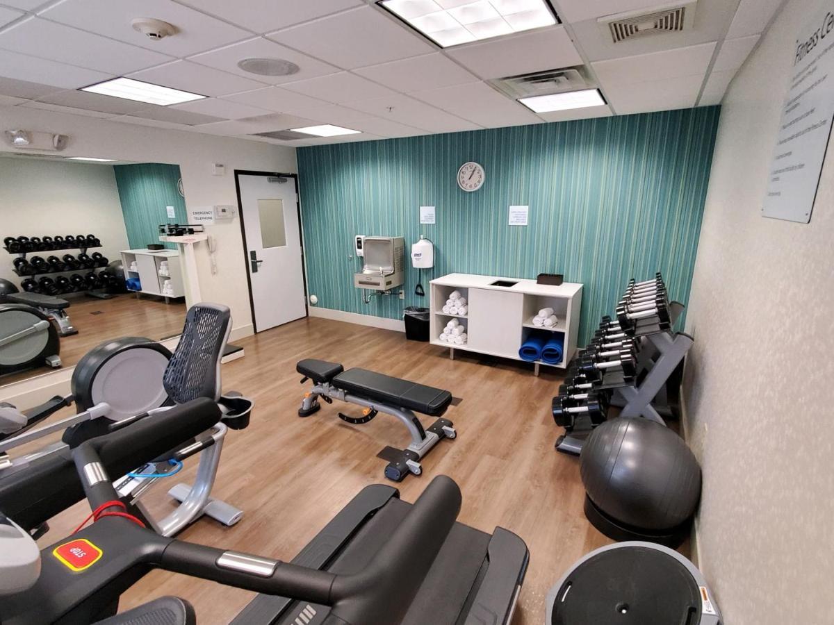 Holiday Inn Express & Suites Phoenix Glendale Dist By Ihg Εξωτερικό φωτογραφία